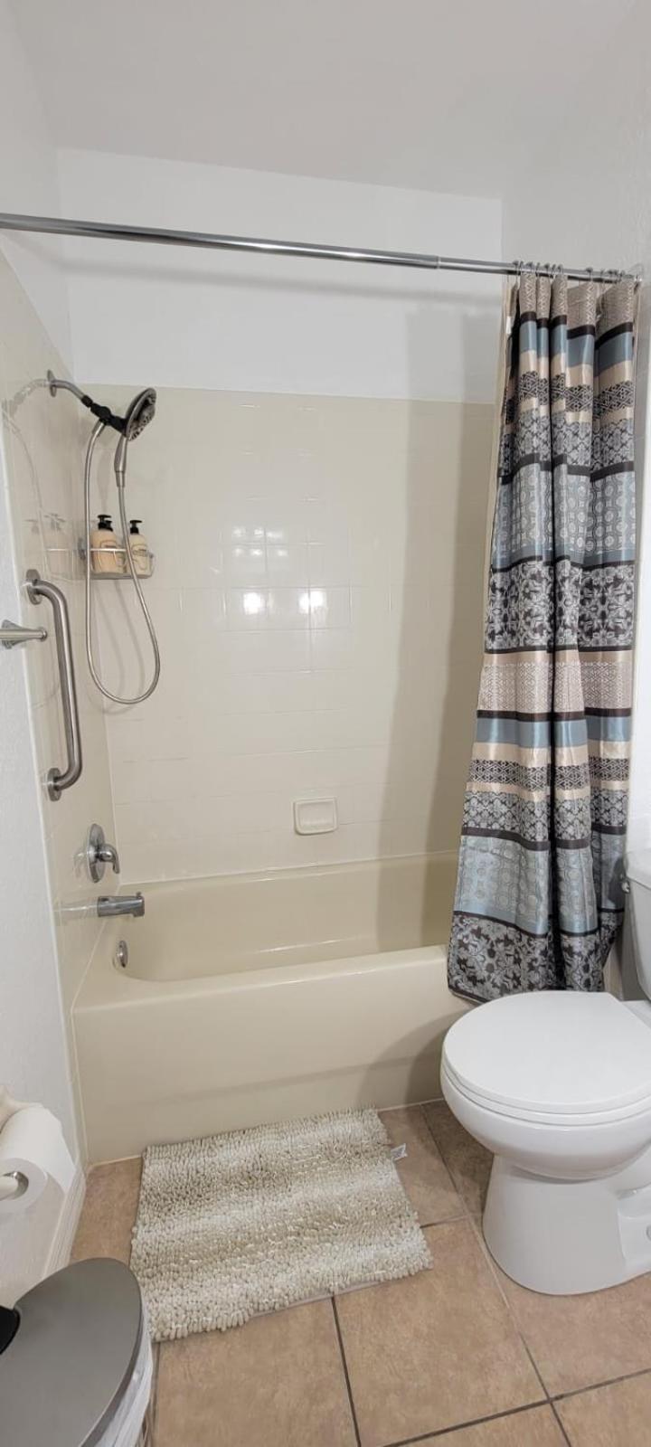 Cheerful 4Bed 3Bath With Pool Home Near Disney Kissimmee Ngoại thất bức ảnh